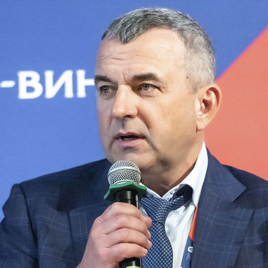 Олег Пономарев